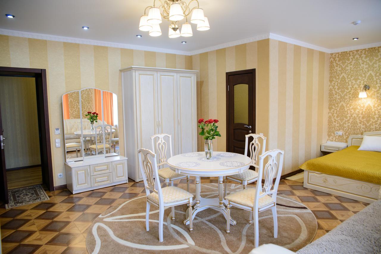 Hotel Hizhina Petropavlovsk Exterior foto